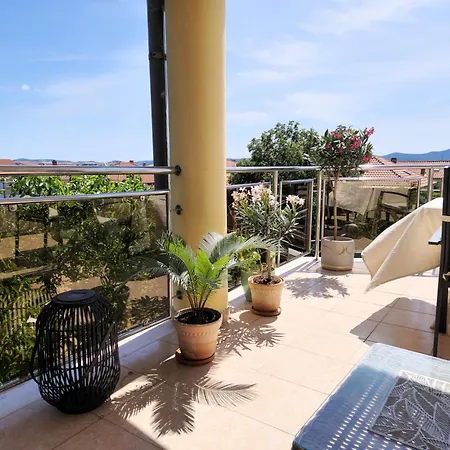 Avalena Penthouse Апартаменты Задар