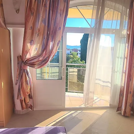 Avalena Penthouse Διαμέρισμα *