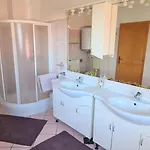 Апартаменти Avalena Penthouse *
