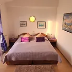 Апартаменти Avalena Penthouse