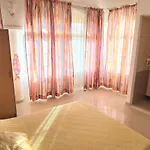 Апартаменти Avalena Penthouse